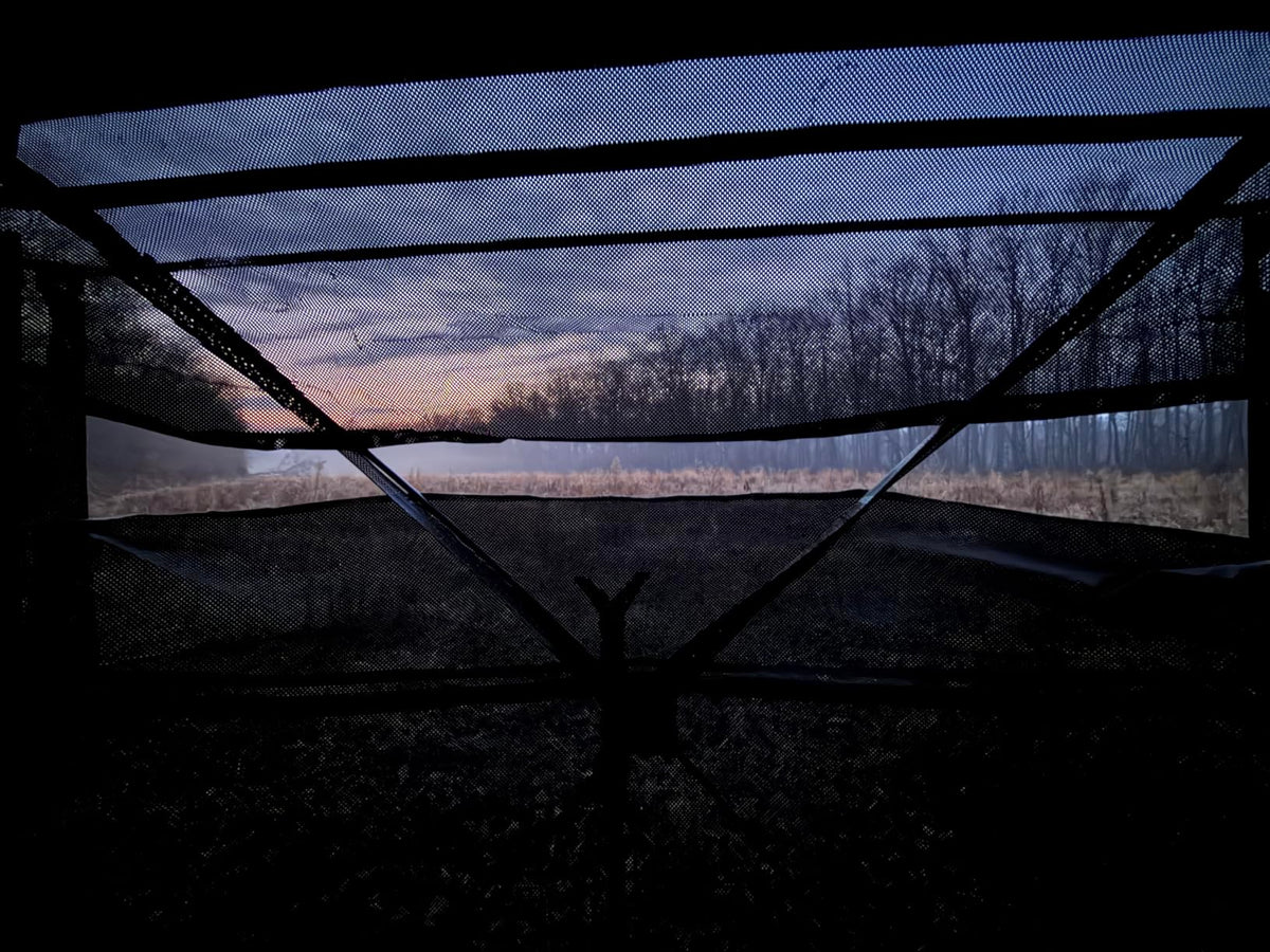 270° One-Way See-Through Visibility